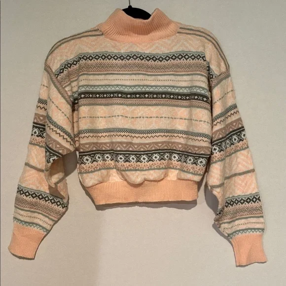Urban Renewal, Women's Pullover Mock Neck Sweater. Size Medium.  Pink. NWT. - Picture 5 of 11